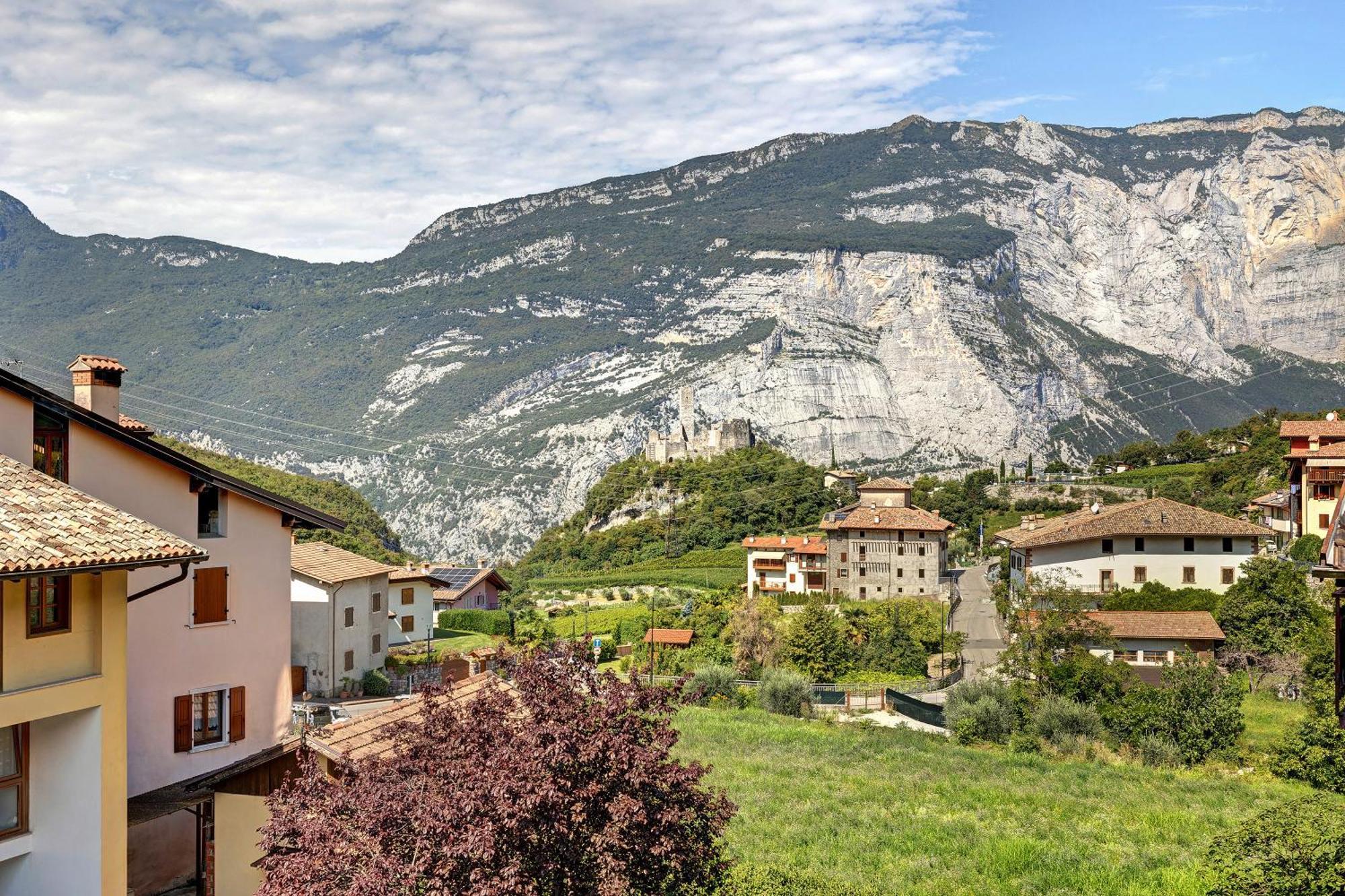 Castle View Διαμέρισμα Drena Εξωτερικό φωτογραφία